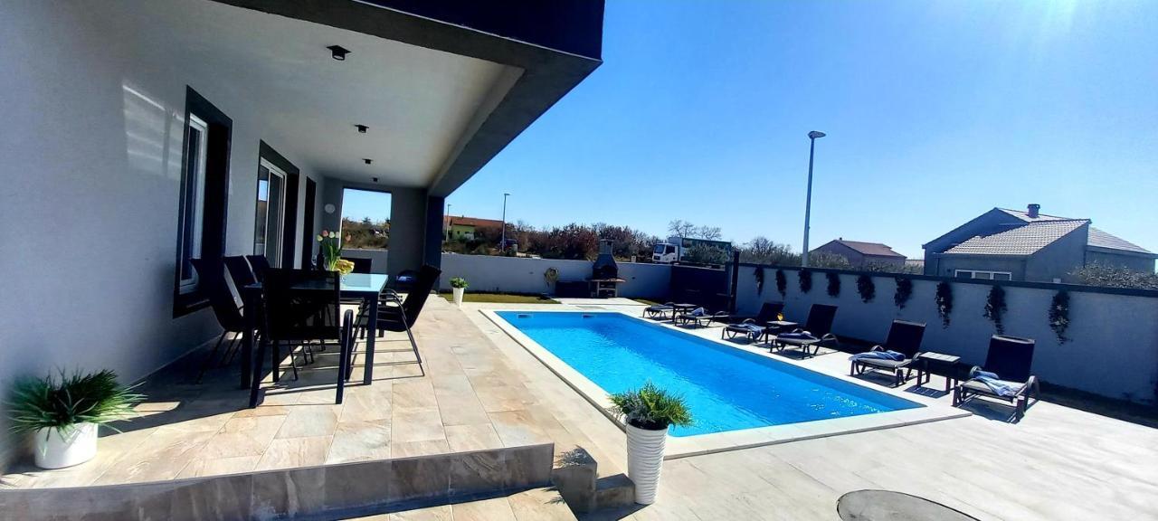 Villa Tia With Heated Pool & Jacuzzi Murvica  Екстер'єр фото