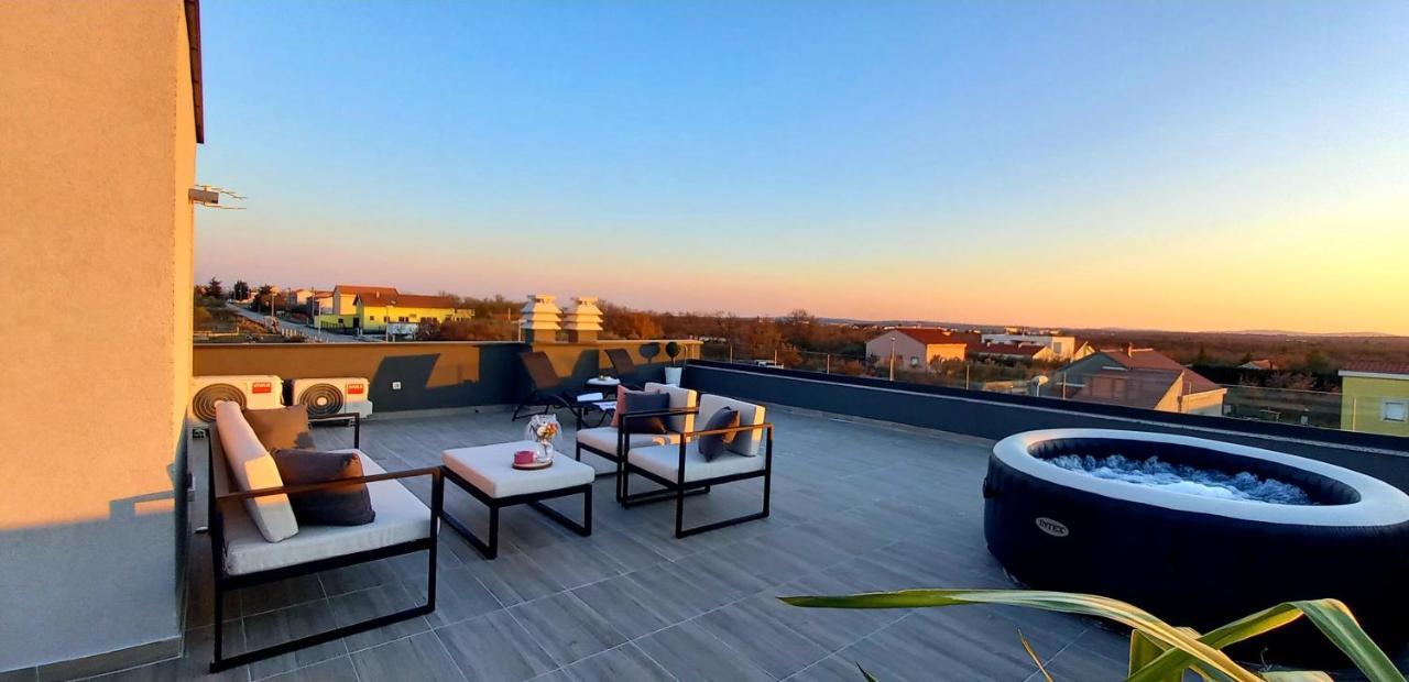 Villa Tia With Heated Pool & Jacuzzi Murvica  Екстер'єр фото